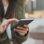 彼氏がlineで冷たい…既読無視やそっけない時の男性心理と対処法